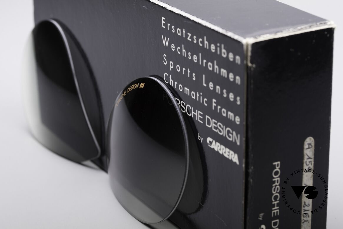 Porsche 5628 Lenses 80's Folding Sunglasses, green-gradient plastic lenses (100% UV protection), Made for Men