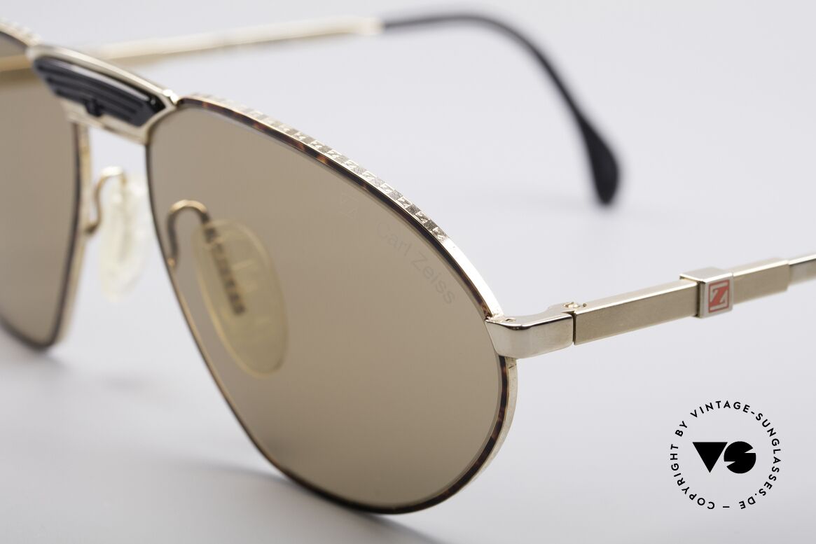 Zeiss 9927 Old 80's Top Quality Shades, a "must have" for all lovers of quality (U must feel it!), Made for Men