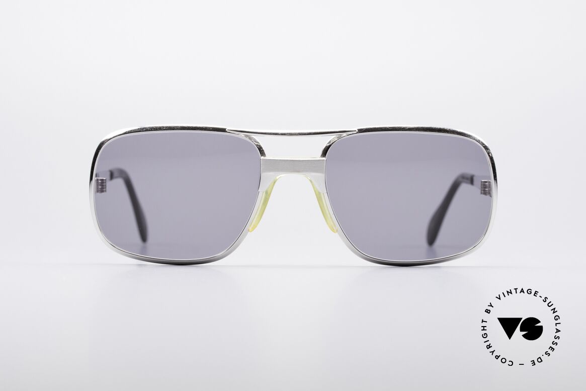 Metzler 7610 Old School Sunglasses, monolithic Metzler vintage sunglasses from the 1970's, Made for Men