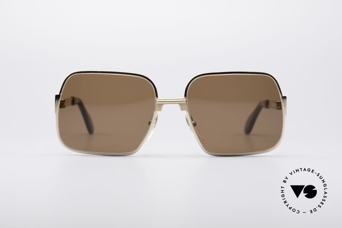Neostyle Society 120 60's Vintage Sunglasses, vintage NEOSTYLE sunglasses from the late 1960's, Made for Men