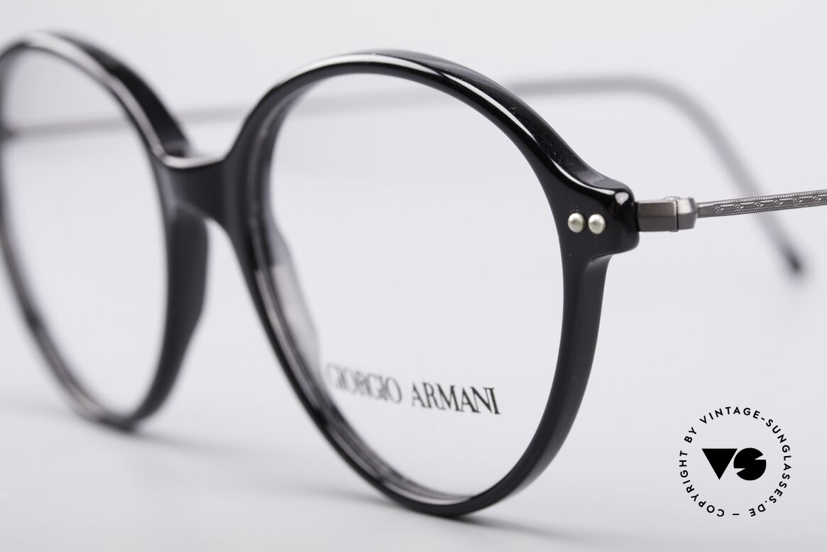 Giorgio Armani 374 90's Unisex Vintage Glasses, top quality and very comfortable (weighs only 9g), Made for Men and Women