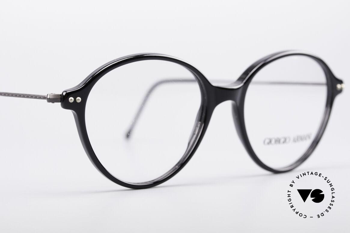 Giorgio Armani 374 90's Unisex Vintage Glasses, unworn Giorgio Armani original from the mid. 90's, Made for Men and Women