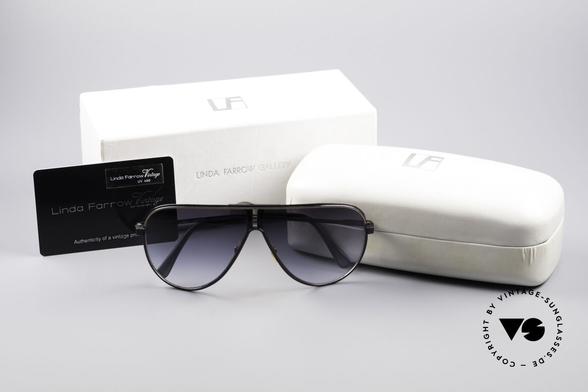 Linda Farrow 6031 Scarface Movie Glasses, Linda Farrow 6031 Scarface sunglasses: film history, Made for Men Linda Farrow 6031 Scarface Movie Glasses, Linda Farrow 6031 Scarface sunglasses: film history, Made for Men