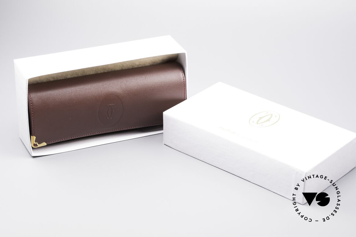 Cartier_ Leather Case For all vintage Cartiers, fits all the old Cartier metal frames or shades, Made for Men and Women Cartier_ Leather Case For all vintage Cartiers, fits all the old Cartier metal frames or shades, Made for Men and Women