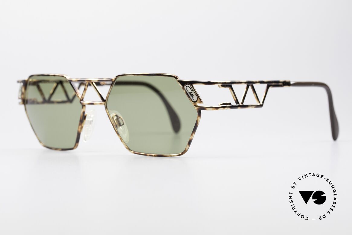 Cazal 960 Vintage Designer Sunglasses, elegant & interesting coloring / pattern (brown mottled), Made for Men and Women