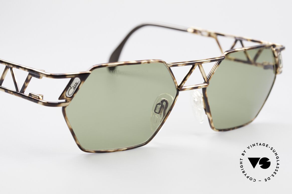 Cazal 960 Vintage Designer Sunglasses, NO retro fashion, but a precious 25 years old ORIGINAL, Made for Men and Women