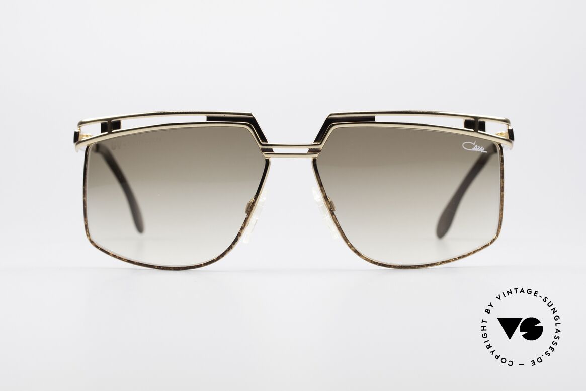 Cazal 957 80's West Germany Shades, extra large 1980's vintage CAZAL designer sunglasses, Made for Men and Women Cazal 957 80's West Germany Shades, extra large 1980's vintage CAZAL designer sunglasses, Made for Men and Women