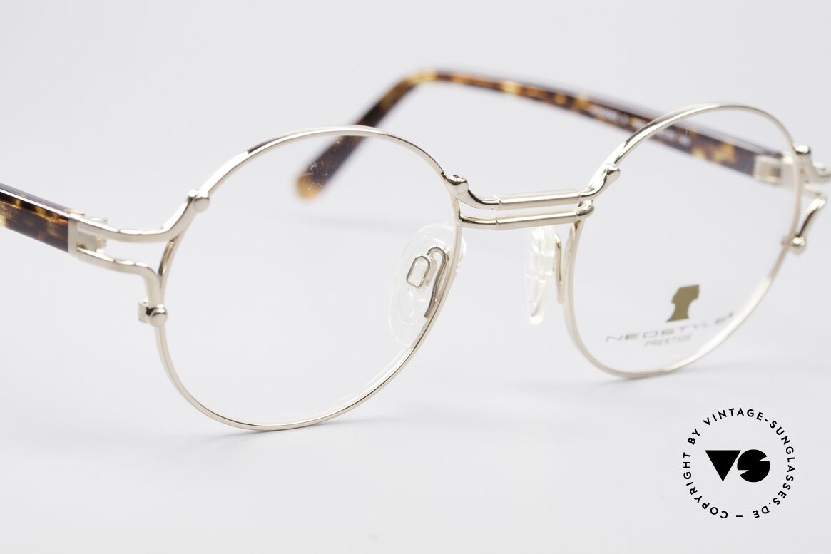 Neostyle Academic 8 Round Vintage Eyeglasses, never worn, NOS (like all our vintage eyewear), Made for Men and Women