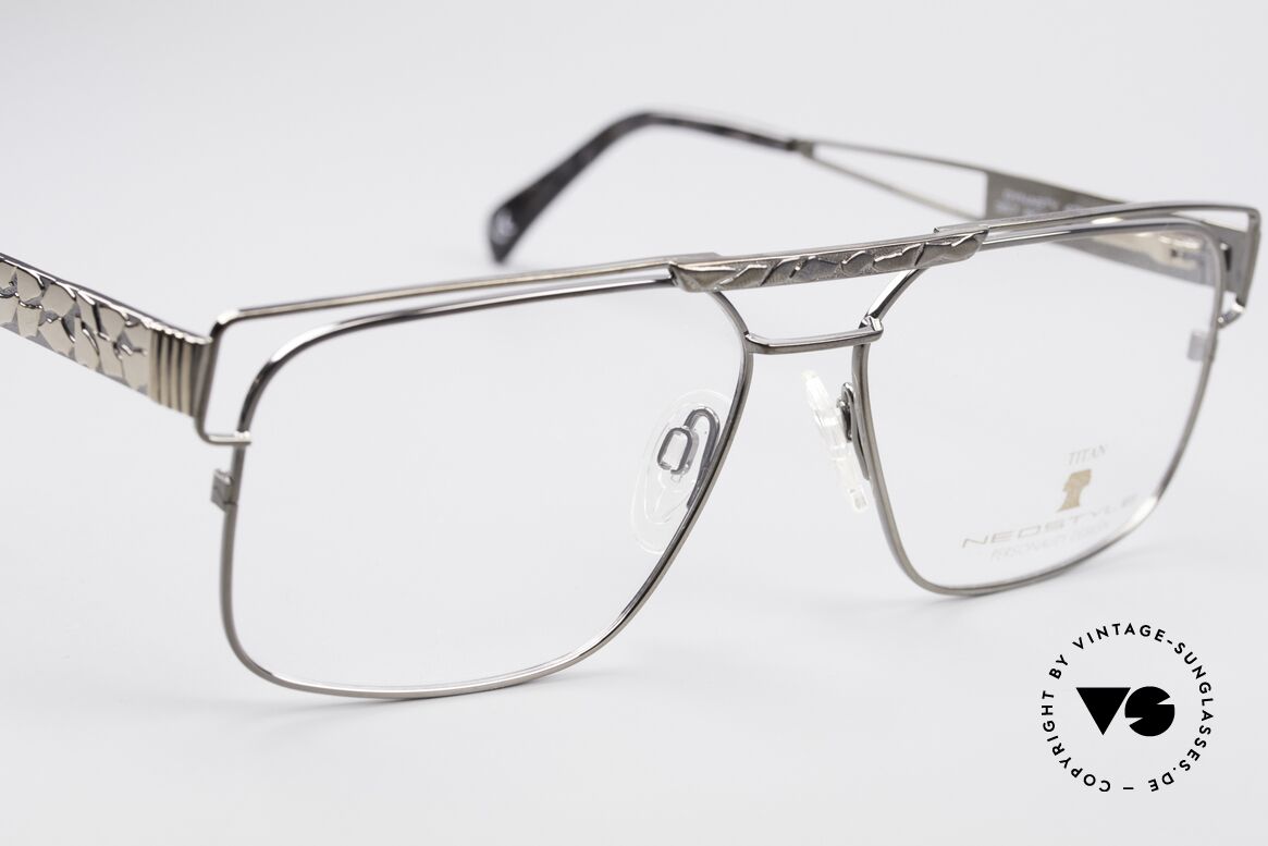 Neostyle Dynasty 430 80's Titanium Eyeglasses Men, NO RETRO glasses, just a stylish old ORIGINAL, Made for Men