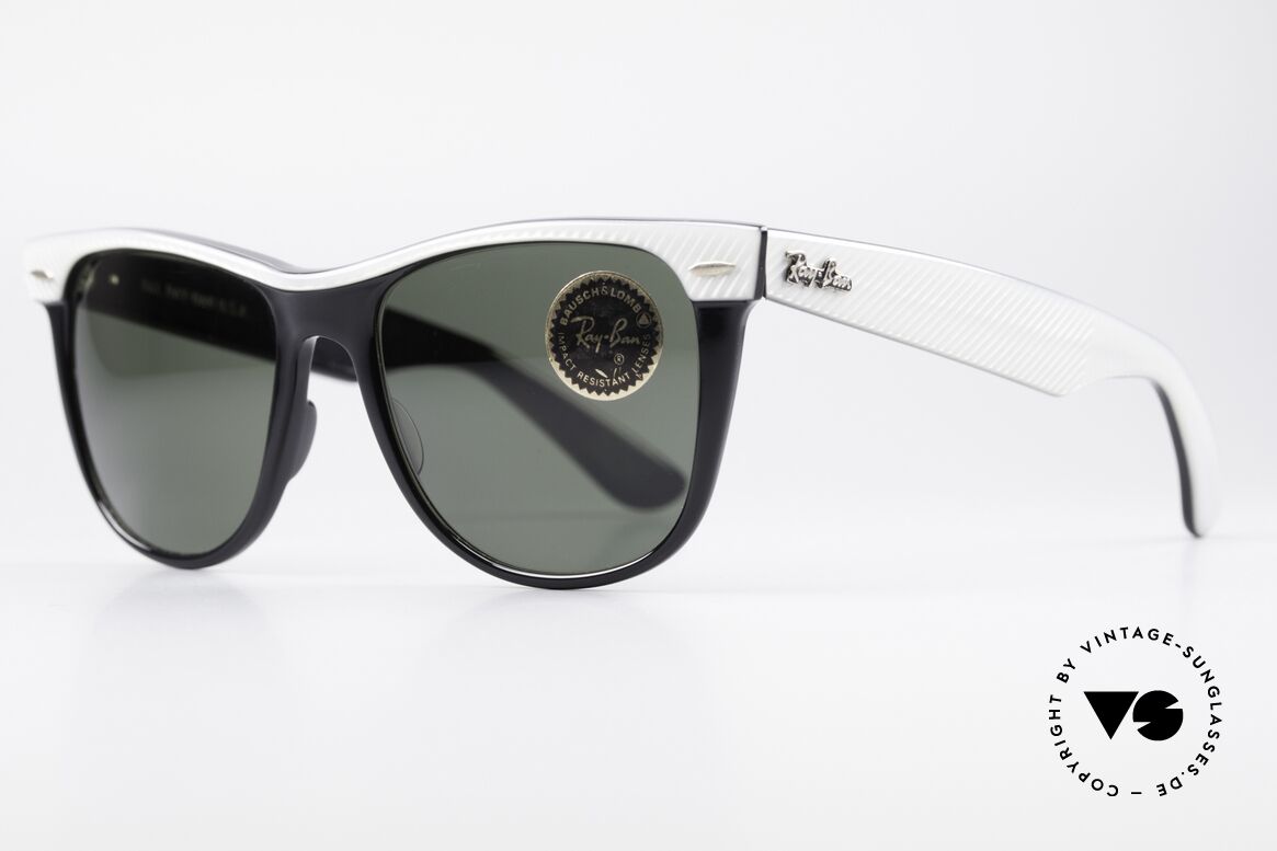 Ray Ban Wayfarer II The sunglasses Classic, famous movie sunglasss from the 80's; cult object!, Made for Men and Women