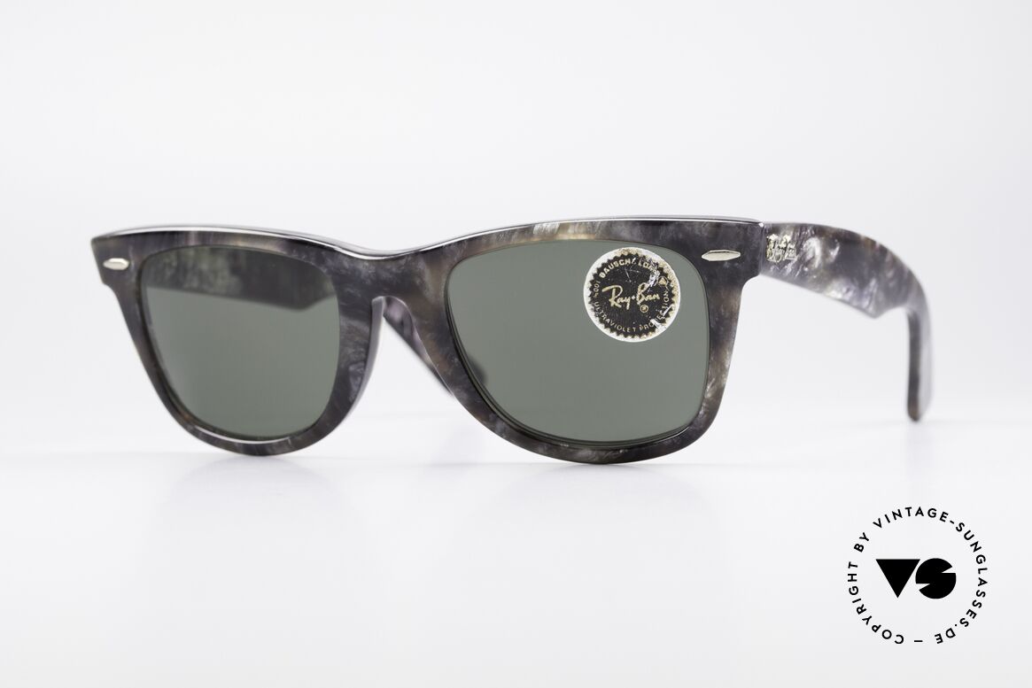 Ray Ban Wayfarer I Limited Edition Gray Frost, Wayfarer: the downright classic of sunglass fashion, Made for Men and Women