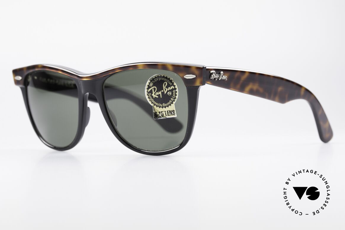 Ray Ban Wayfarer II Sunglasses Classic 80's, famous movie sunglasss from the 80's; cult object!, Made for Men and Women