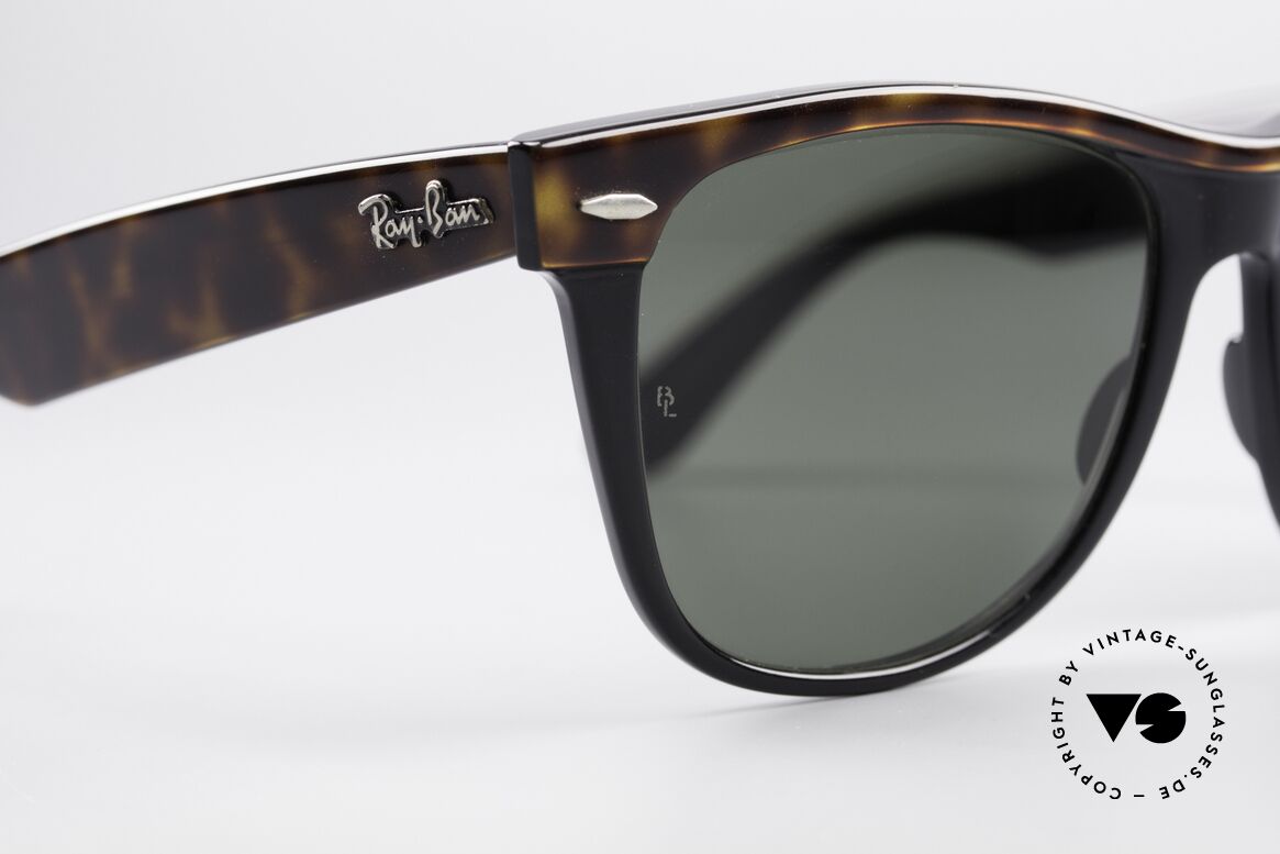 Ray Ban Wayfarer II Sunglasses Classic 80's, NO RETRO sunglasses, but an authentic old original, Made for Men and Women