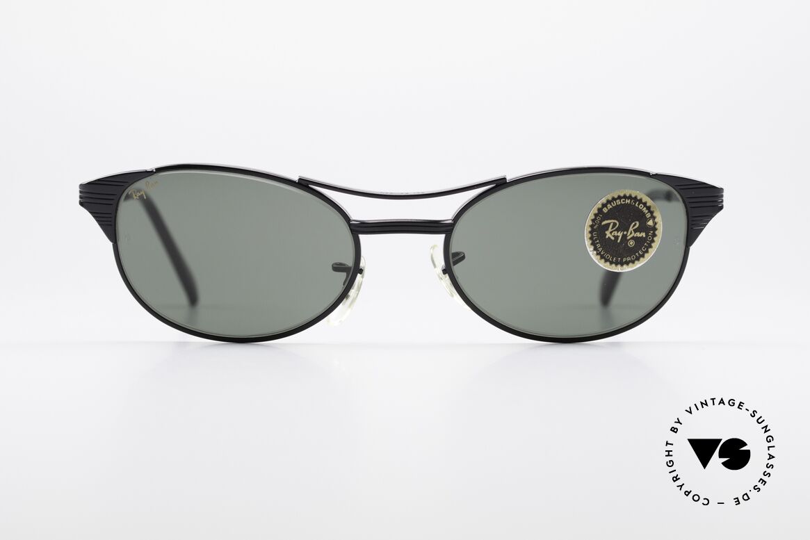 Ray Ban Signet Oval Old B&L USA 80's Sunglasses, original 1980's sunglasses by RAY-BAN, USA, Made for Men and Women