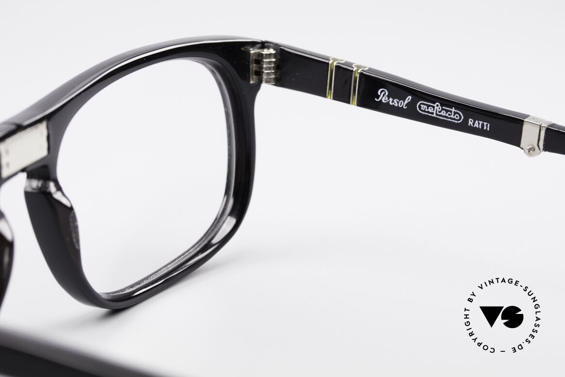 Persol Ratti 807 Folding Vintage Folding Eyeglasses, unworn, NOS (like all our vintage Persol Ratti eyewear), Made for Men
