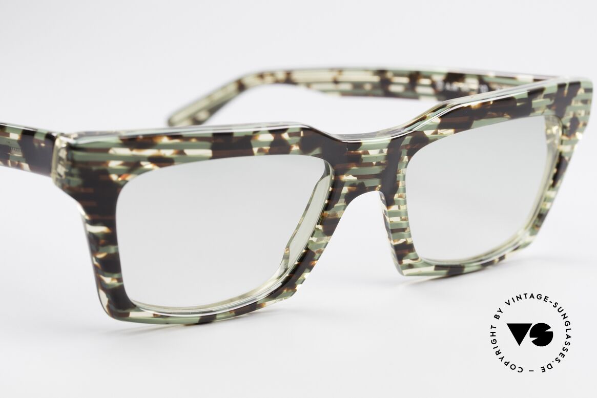 Alain Mikli 710 / 825 Extraordinary 80's Frame, NO retro specs, but a precious 30 years old ORIGINAL, Made for Men and Women