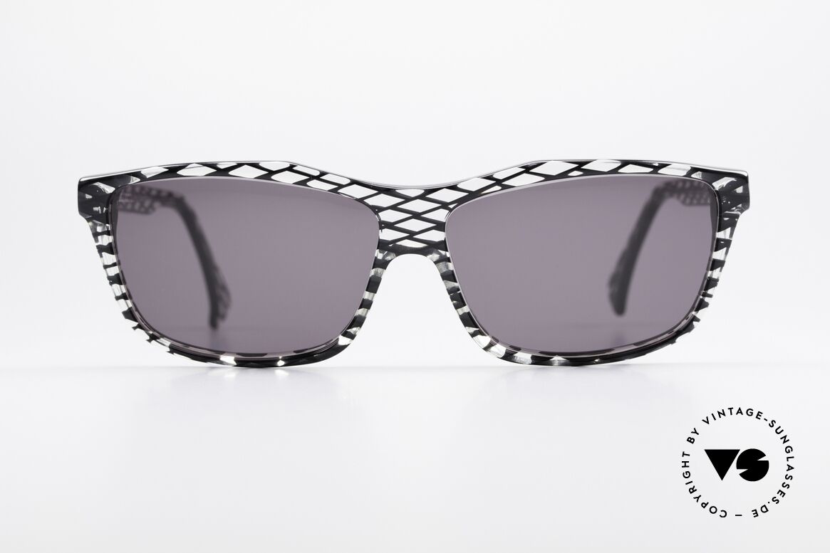 Alain Mikli 701 / 280 Designer Sunglasses Ladies, terrific frame pattern: crystal / black netted; unique!, Made for Women