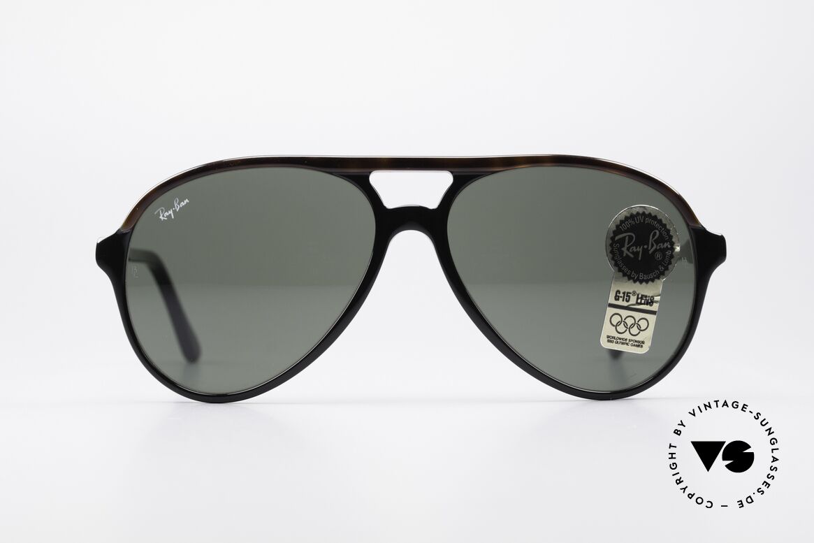 Ray Ban Traditionals Style A Old Aviator Sunglasses USA, old B&L USA vintage sunglasses from the early 90's, Made for Men