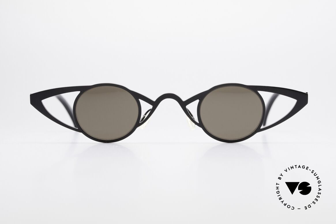 Theo Belgium Saturnus Round Designer Sunglasses, founded in 1989 as 'opposite pole' to the 'mainstream', Made for Women