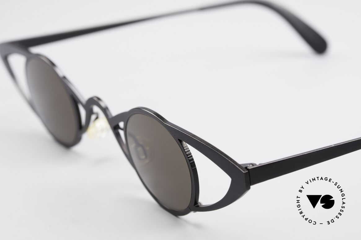 Theo Belgium Saturnus Round Designer Sunglasses, spectacular WIDE frame construction with round lenses, Made for Women