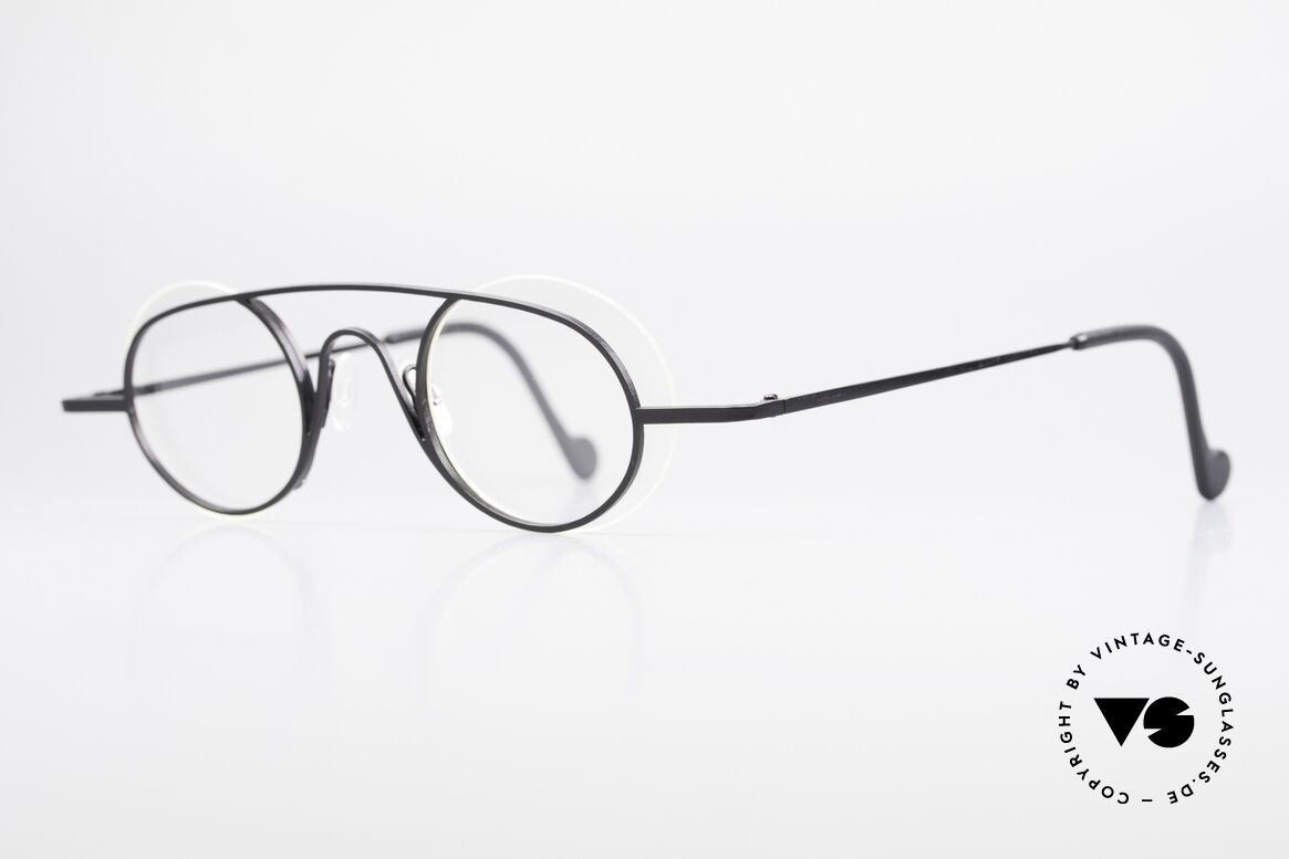 Theo Belgium Wafafa Rimless Rimmed Frame 90s, lenses are fixed with a nylor thread (on the backside), Made for Men and Women