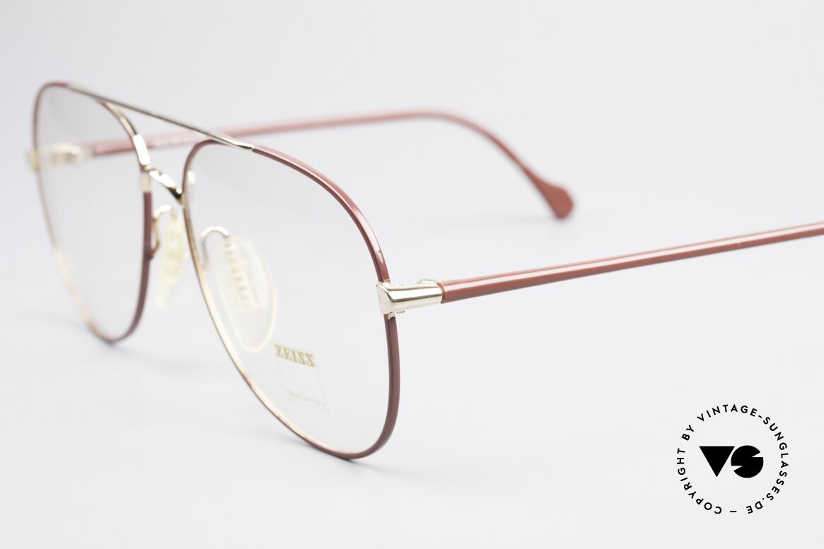 Zeiss 5882 Old 80's Eyeglass-Frame Men, unworn (like all our high-end Zeiss vintage eyewear), Made for Men