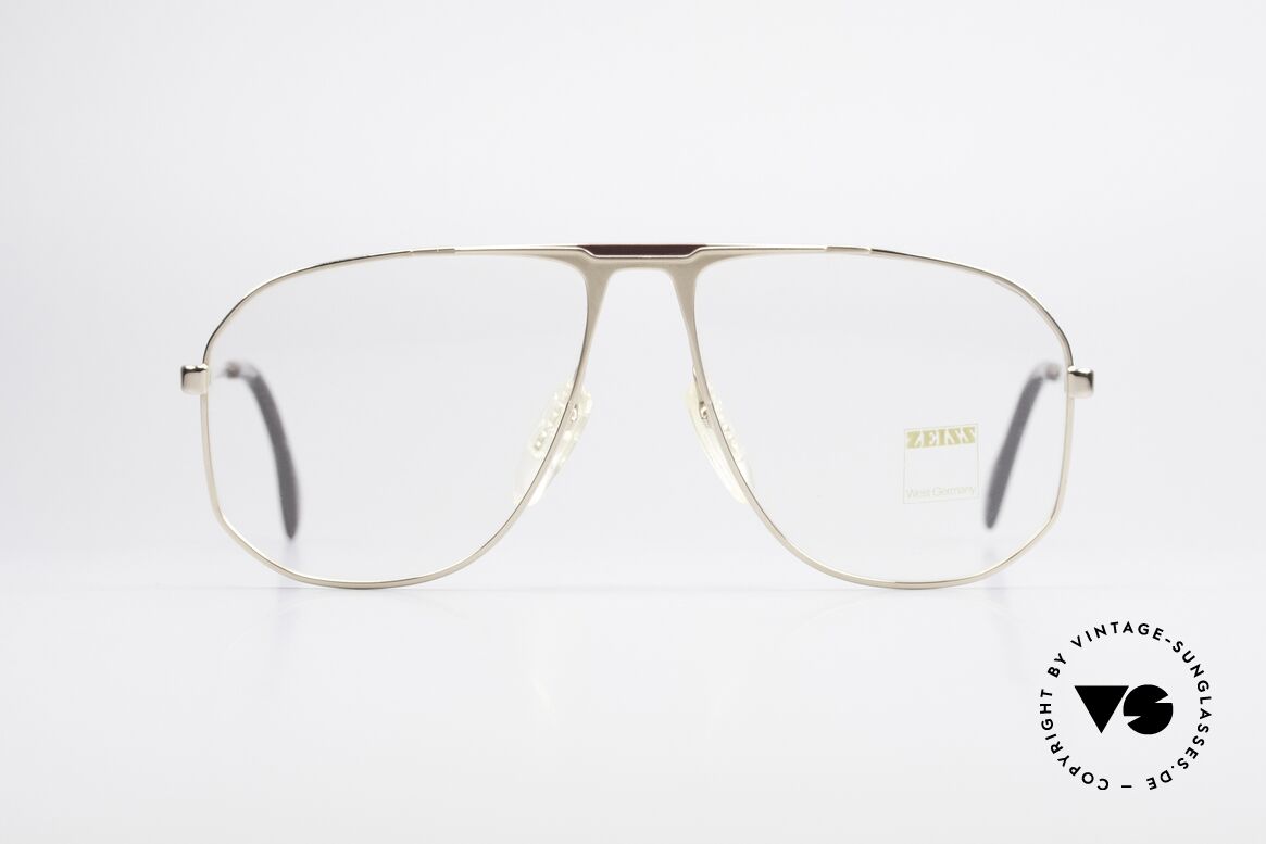 Zeiss 5871 80's West Germany Frame Men, very sturdy vintage eyeglasses by Zeiss from app. 1981, Made for Men