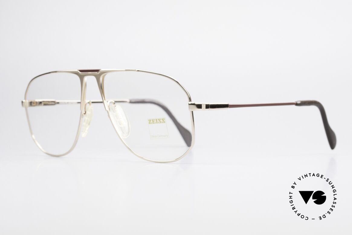 Zeiss 5871 80's West Germany Frame Men, monolithic design .. built to last .. You must feel this!, Made for Men