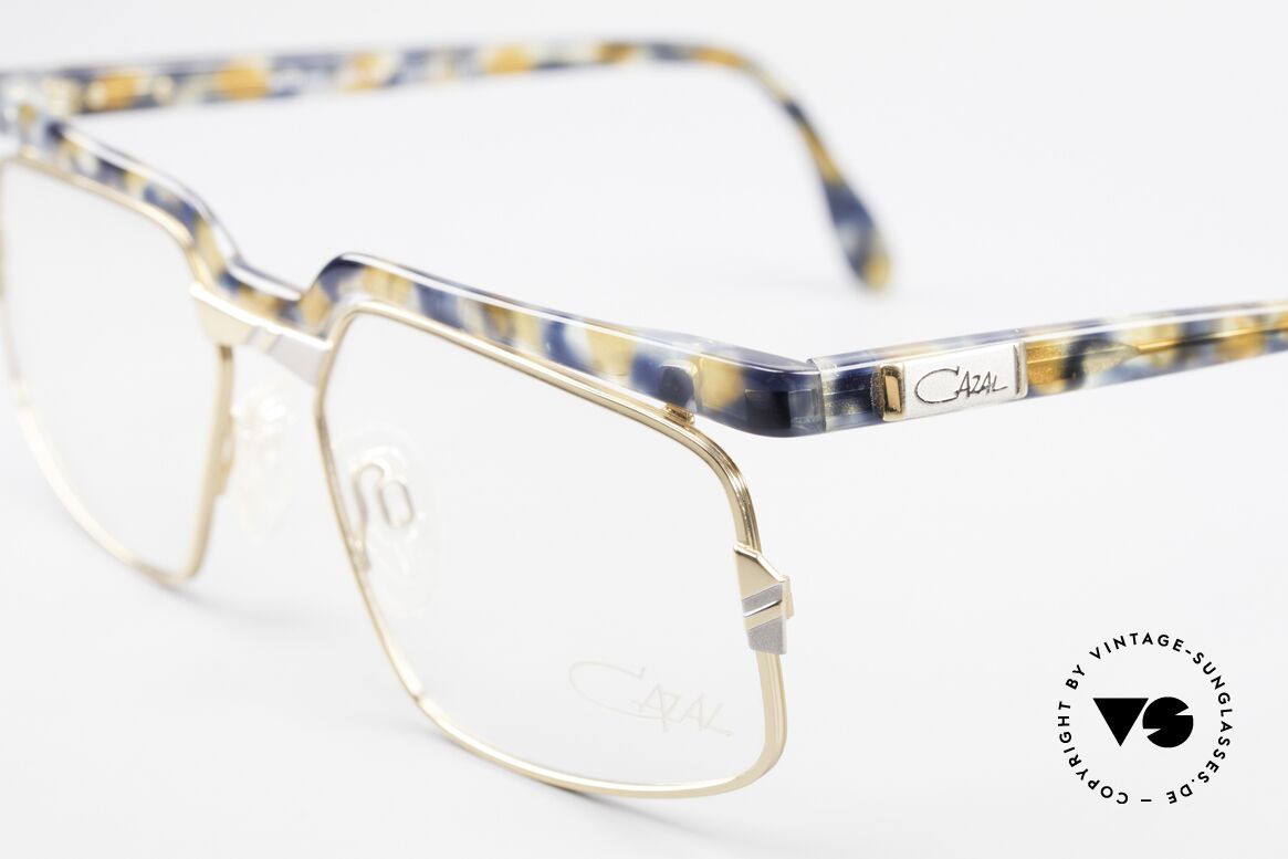 Cazal 246 Extraordinary 90's Frame, never worn (like all our rare vintage eyeglasses), Made for Men and Women