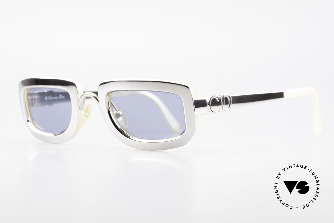 Christian Dior 2972 Designer Shades Silver Nacre, front: silver chrome-plated, backside: mother of pearl, Made for Women