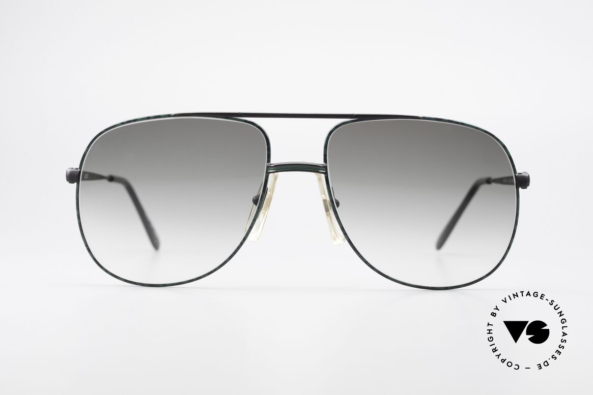 Lacoste 101 Sporty Aviator Sunglasses XL, mod. 101 was released in the 80s & modified in the 90's, Made for Men