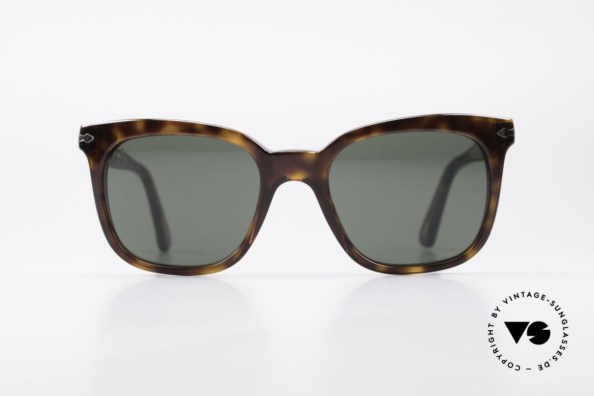 Persol 2999 Classic Ladies Sunglasses, model 2999: very elegant sunglasses by Persol, Made for Women