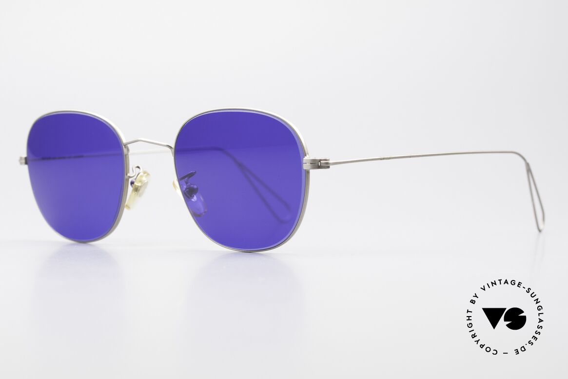 Cutler And Gross 0307 Classic Sunglasses Vintage, stylish & distinctive in absence of an ostentatious logo, Made for Men and Women