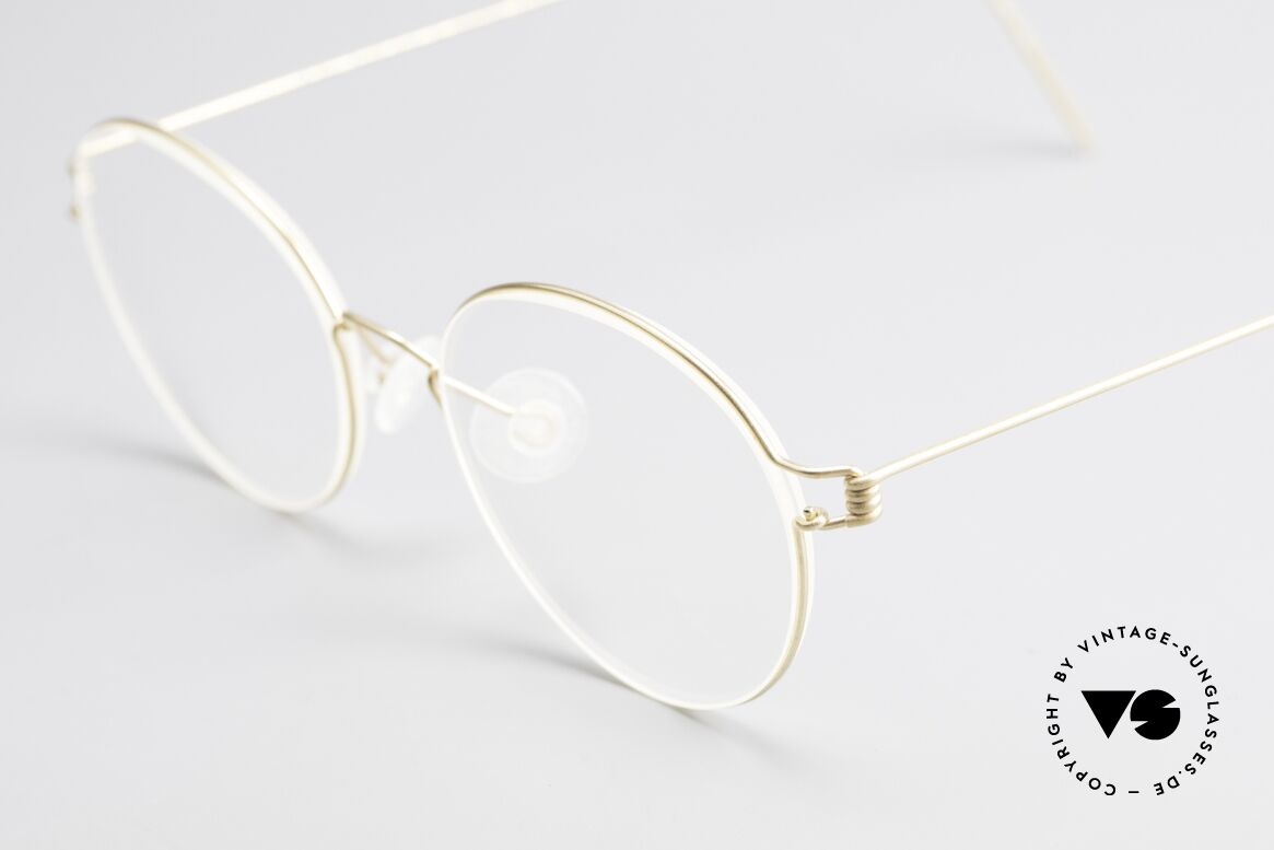 Lindberg Panto Air Titan Rim Classic Unisex Eyeglasses, extremely strong, resilient and flexible (and 3g only!), Made for Men and Women