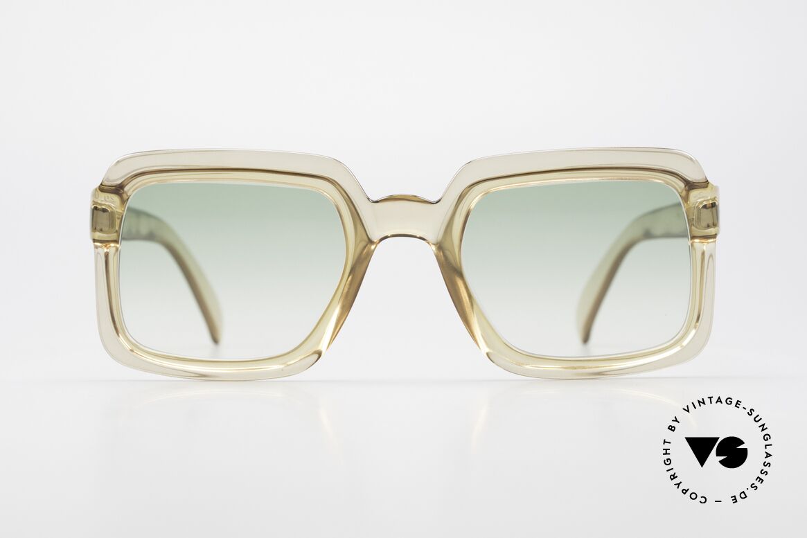 Christian Dior 2032 Monsieur 70's Optyl Shades, terrific Christian Dior designer sunglasses of the 1970's, Made for Men