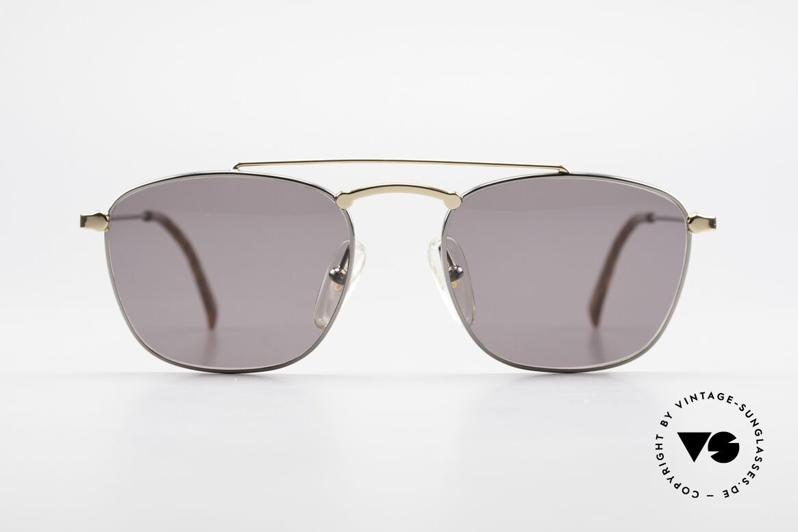 BOSS 5172 True Vintage 90's Sunglasses, striking BOSS vintage designer shades of the 90's, Made for Men