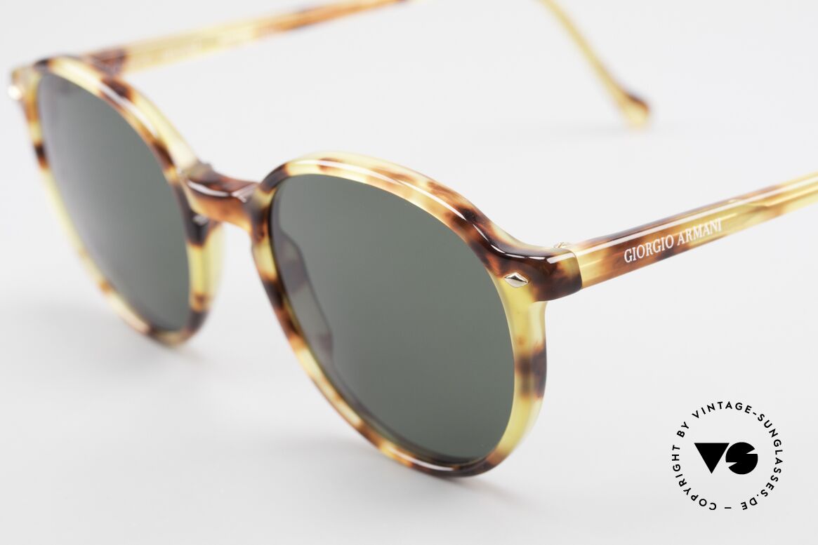 Giorgio Armani 325 Old Panto 90's Sunglasses, never worn (like all our classic Giorgio Armani shades), Made for Men and Women