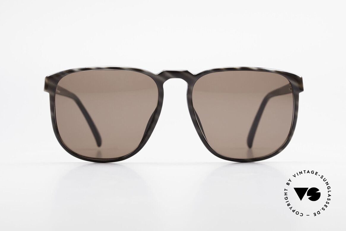 Christian Dior 2226 Monsieur 80's Optyl Shades, very masculine design by Christian Dior from 1983, Made for Men