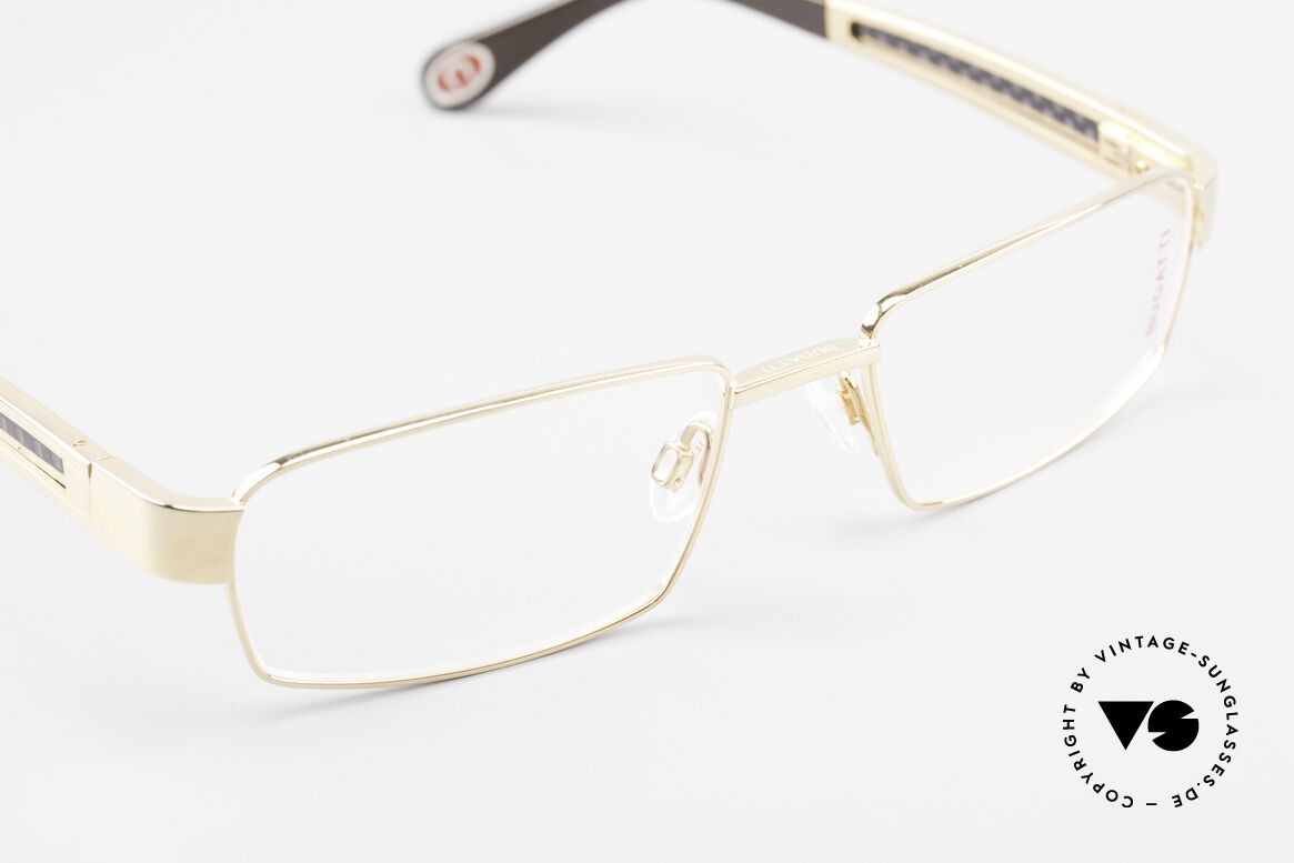 Bugatti 525 Titanium Frame Carbon Gold, this model is definitely at the top of the eyewear sector, Made for Men