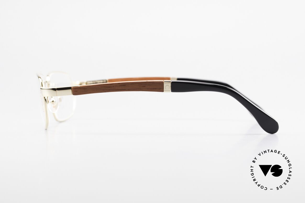 Bugatti 549 Precious Padouk Wood Gold, flexible spring hinges for a 1st class wearing comfort, Made for Men