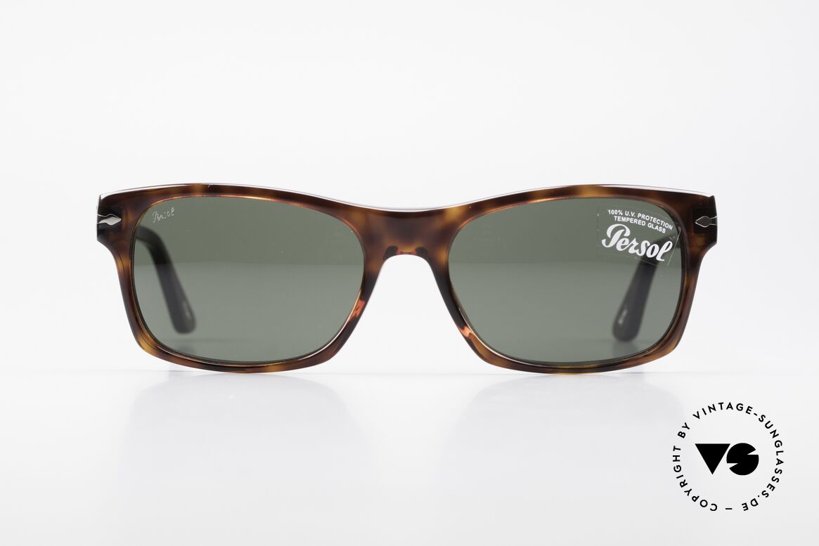 Persol 3037 Designer Sunglasses Unisex L, Persol 3037: current designer sunglasses by PERSOL, Made for Men and Women