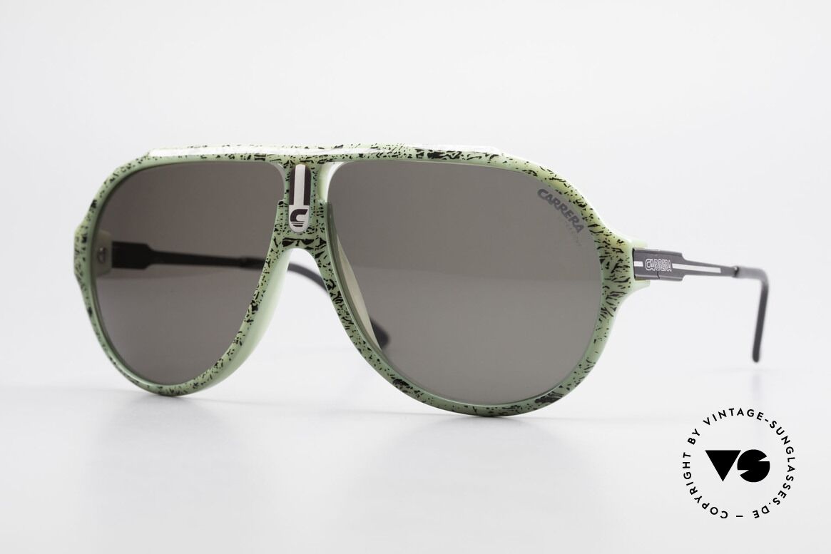 Carrera 5565 80's Vintage Sunglasses Optyl, CARRERA 5565 = a design classic from the mid 1980's, Made for Men and Women