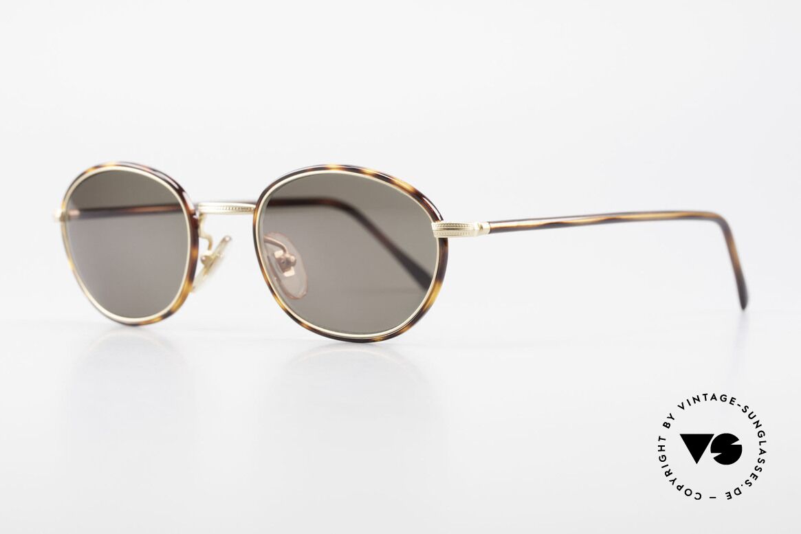 Cutler And Gross 0394 Classic Vintage Sunglasses 90s, stylish & distinctive in absence of an ostentatious logo, Made for Men and Women