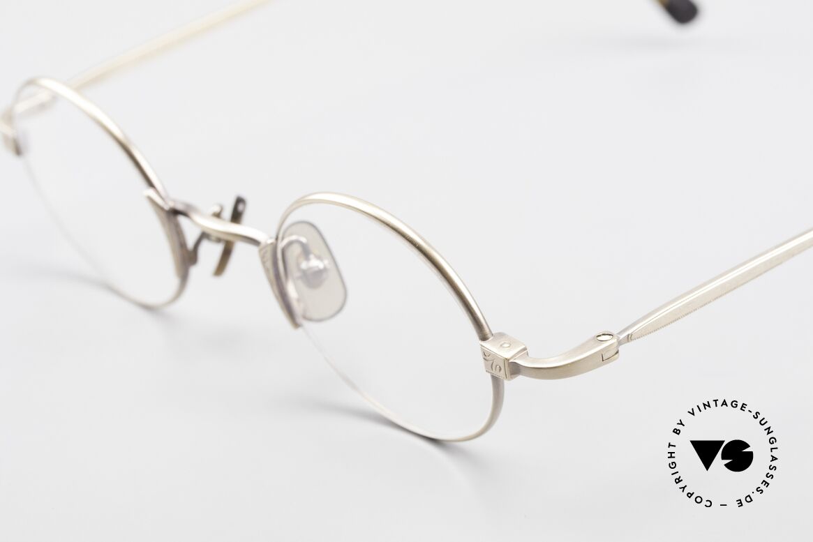 Freudenhaus Tori Small Round Designer Frame, timeless and sophisticated design; extra SMALL size, Made for Men and Women