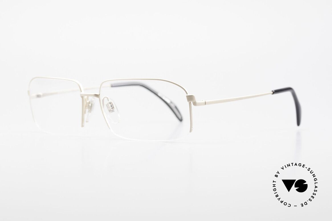 Wolfgang Proksch WP0102 Titanium Frame Made in Japan, plain frame lines and Japanese striving for quality, Made for Men