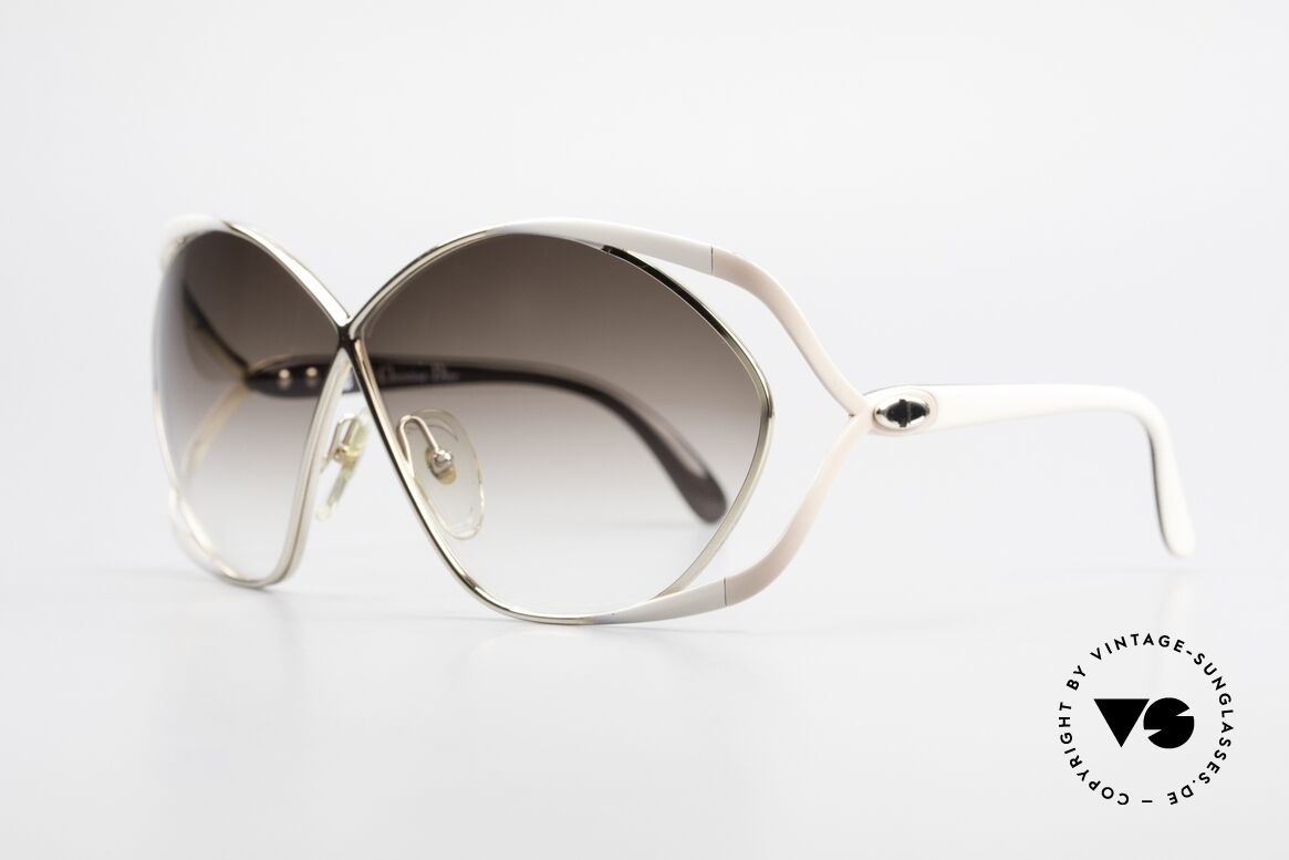 Christian Dior 2056 80's Butterfly Sunglasses, famous 'butterfly-design' with huge gradient lenses, Made for Women