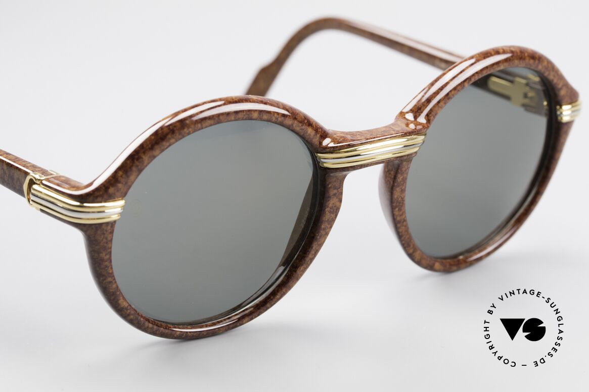 Cartier Cabriolet - L Ultra Rare 52mm L Size, with serial number, Cartier box, leather case & packing, Made for Men and Women Cartier Cabriolet - L Ultra Rare 52mm L Size, with serial number, Cartier box, leather case & packing, Made for Men and Women