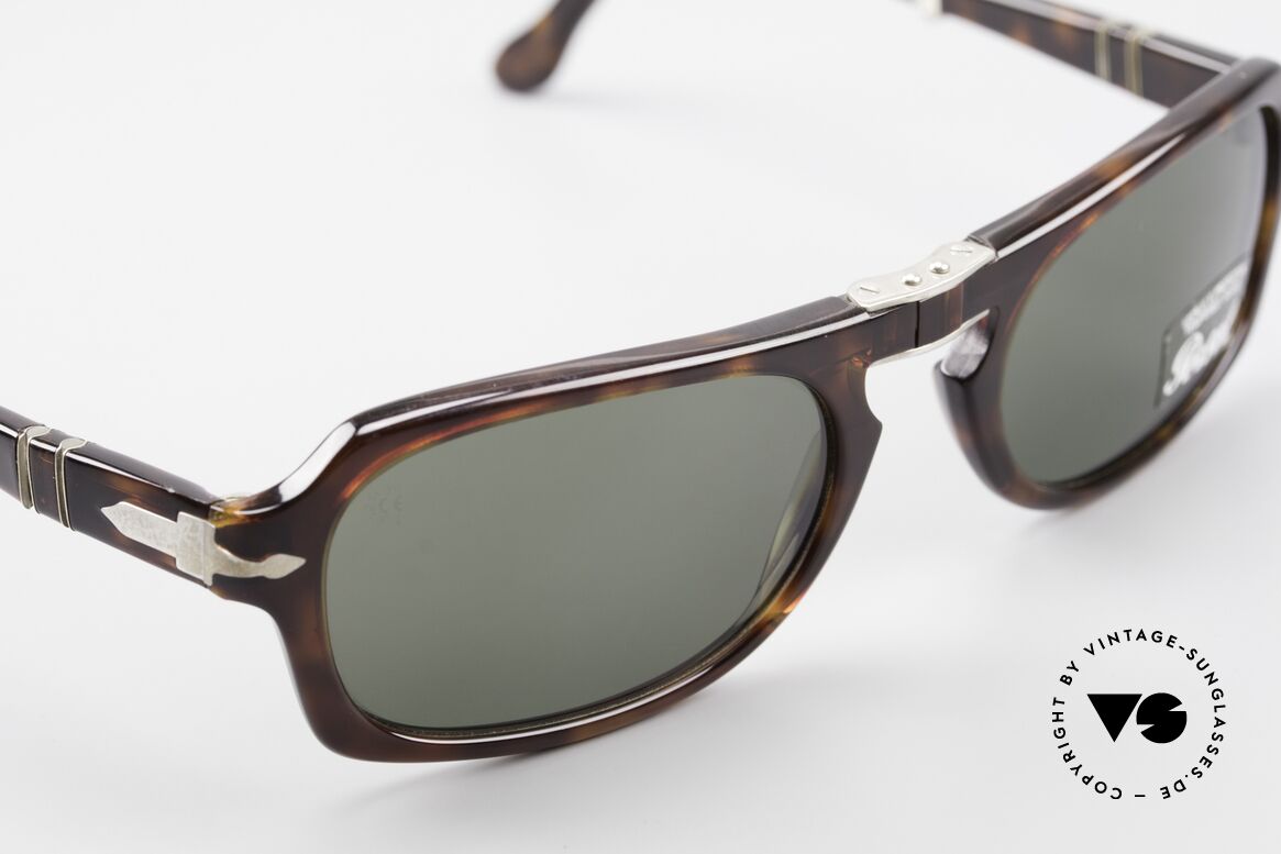 Persol 2621 Folding Foldable Sunglasses For Men, thus, we decided to take it into our vintage collection, Made for Men