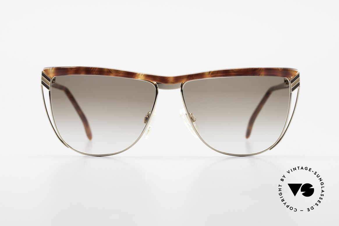 Gucci 2300 Ladies Designer Sunglasses 80s, vintage 80's sunglasses by GUCCI with tortoise look, Made for Women