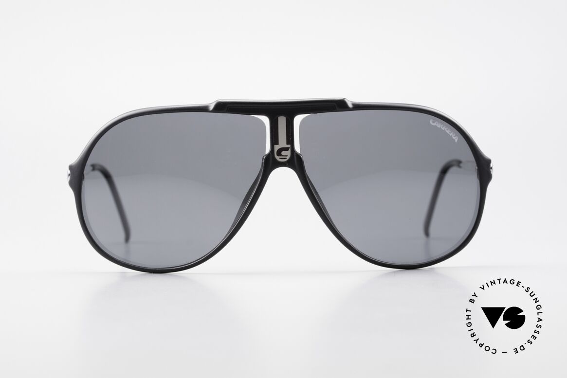 Carrera 5590 Polarized Sports Sunglasses, sporty 'aviator design' by CARRERA from the late 1980's, Made for Men